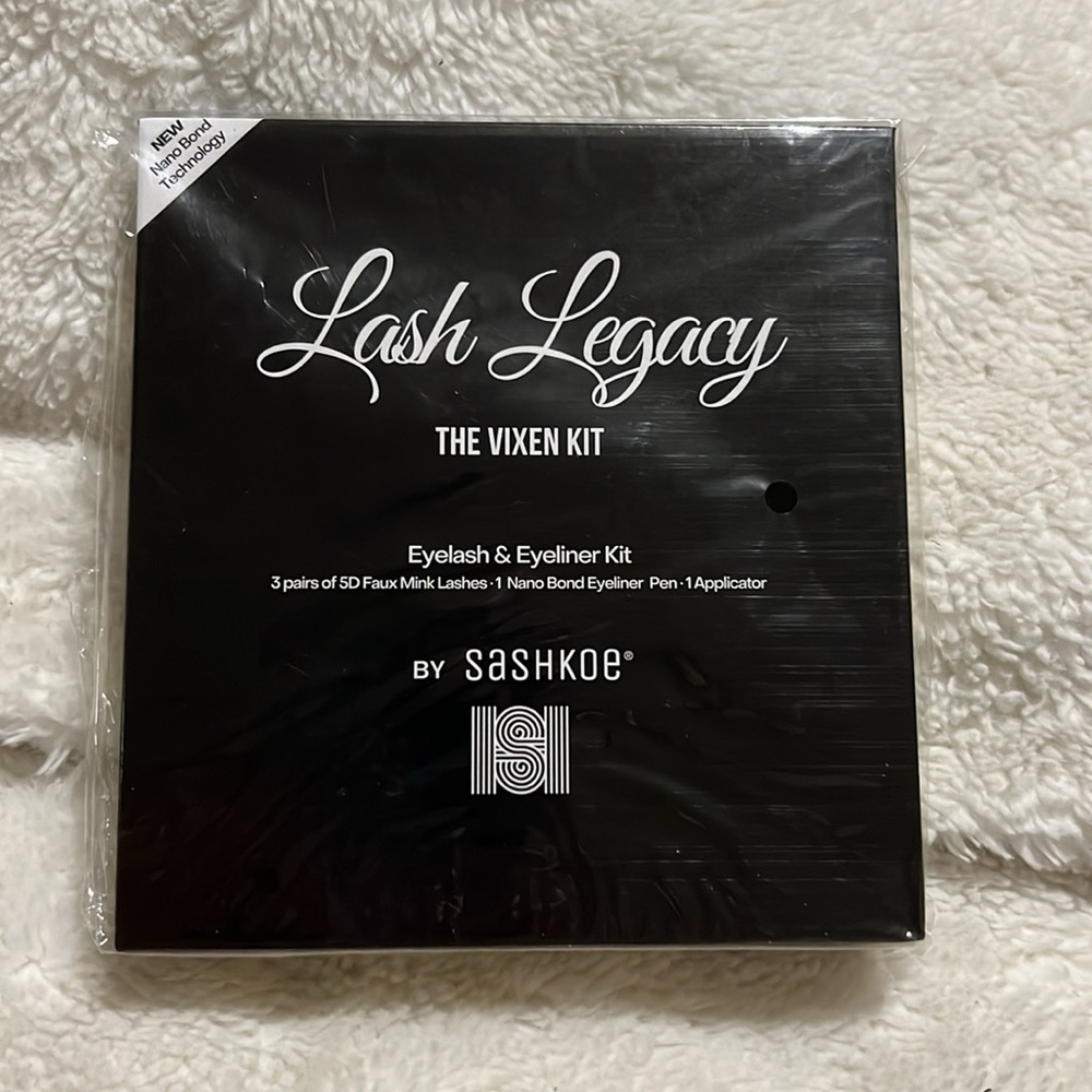 Eyelash & eyeliner kit